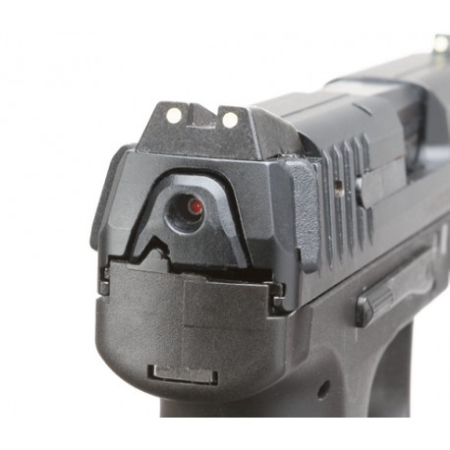 Heckler & Koch SFP9-SF- vypouštění zásobníku pádly v lučíku